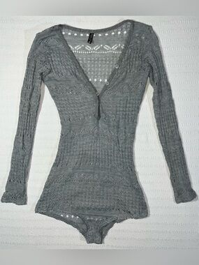 Vintage Womens Y2K Knit Henley V-Neck Long Sleeve Bodysuit Top Size S Bella Swan